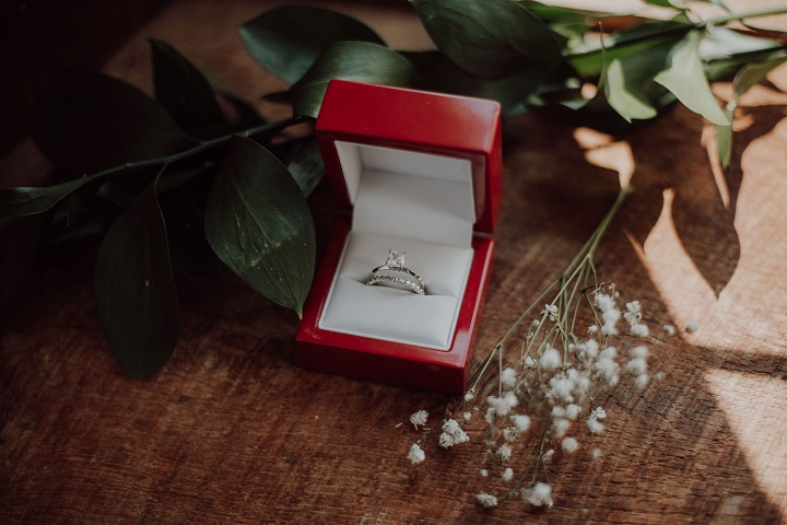 Mistakes You Want to Avoid While Purchasing Wedding Rings Online Shopping